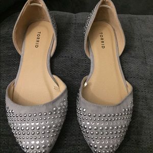 Size 10 Torrid grey flats with sequins